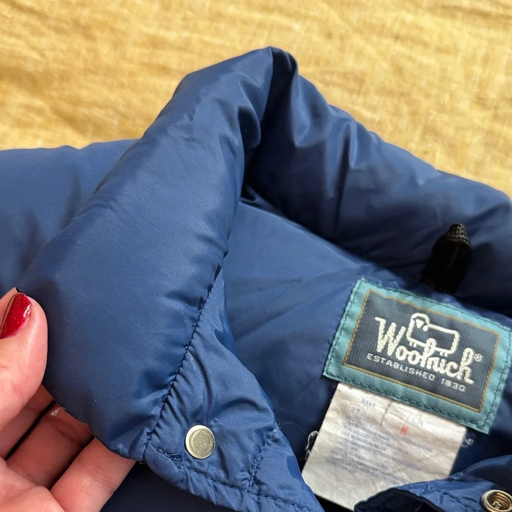 Vintage Woolrich puffer vest - Picture 4 of 17
